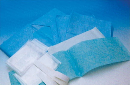 Dental set steril, 1 asztaltakaró,2 tömlőhuzat,2 OPszalag,2 takarókendő,1 nagyméretű takaró